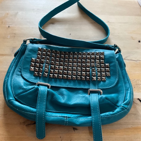 TYLIE MALIBU SHOULDER/CROSSBODY LEATHER BAG/NEW